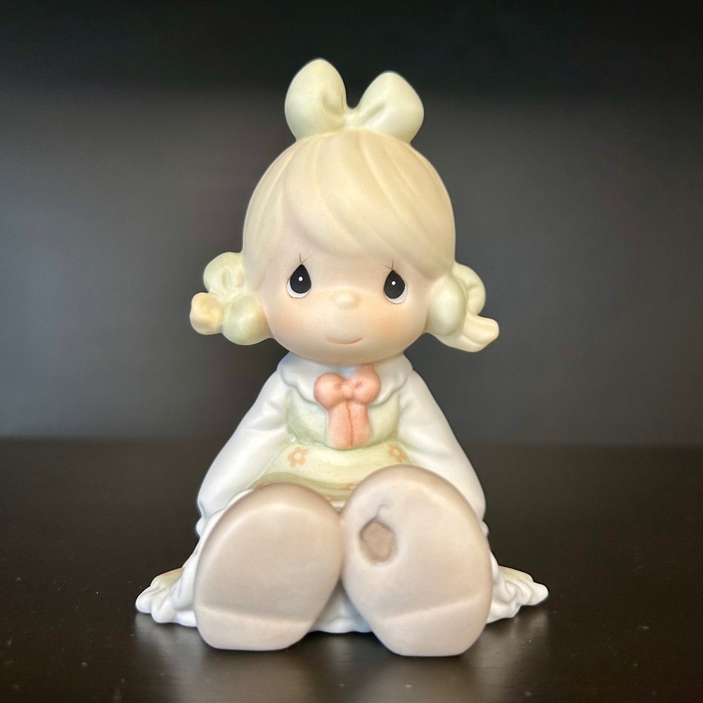 Precious Moments Bless Your Soul 1994 Girl Bow Dress Enesco Figurine 531162